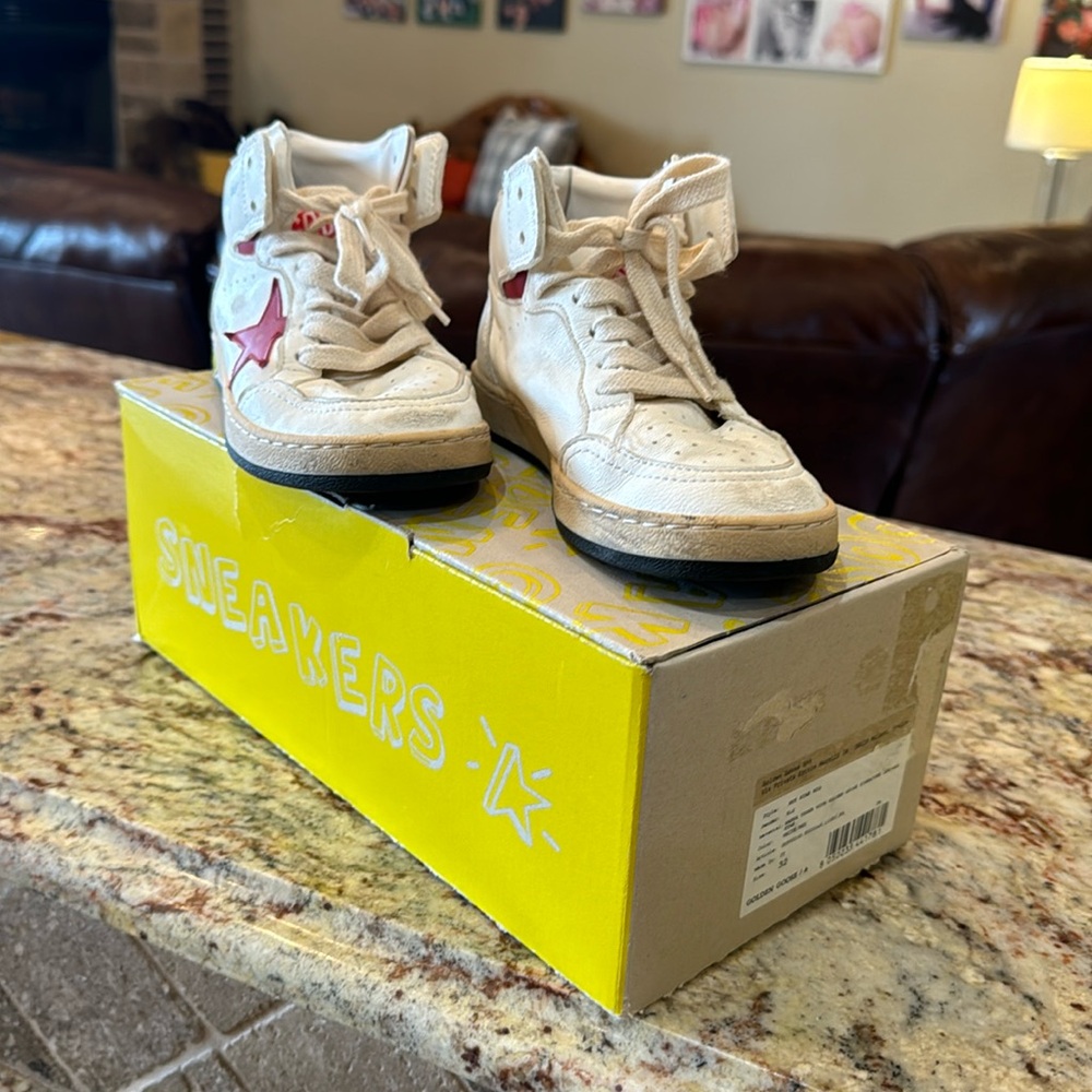 Kid size 32 Golden Goose Sky Star Kid sneakers